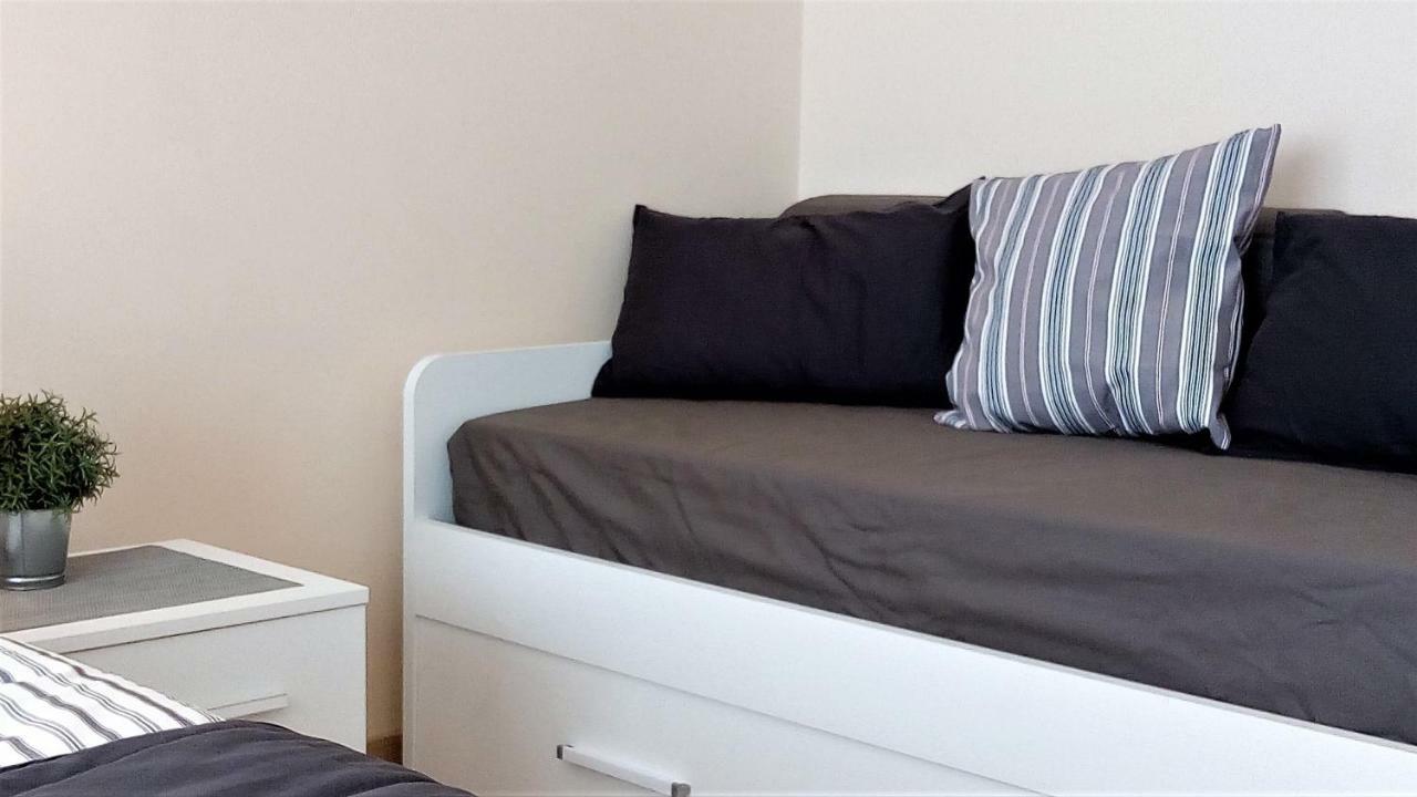 Lovely, Charming And Quiet Apartment In The Centre Air Conditioned And Free Private Garage Como Exterior photo